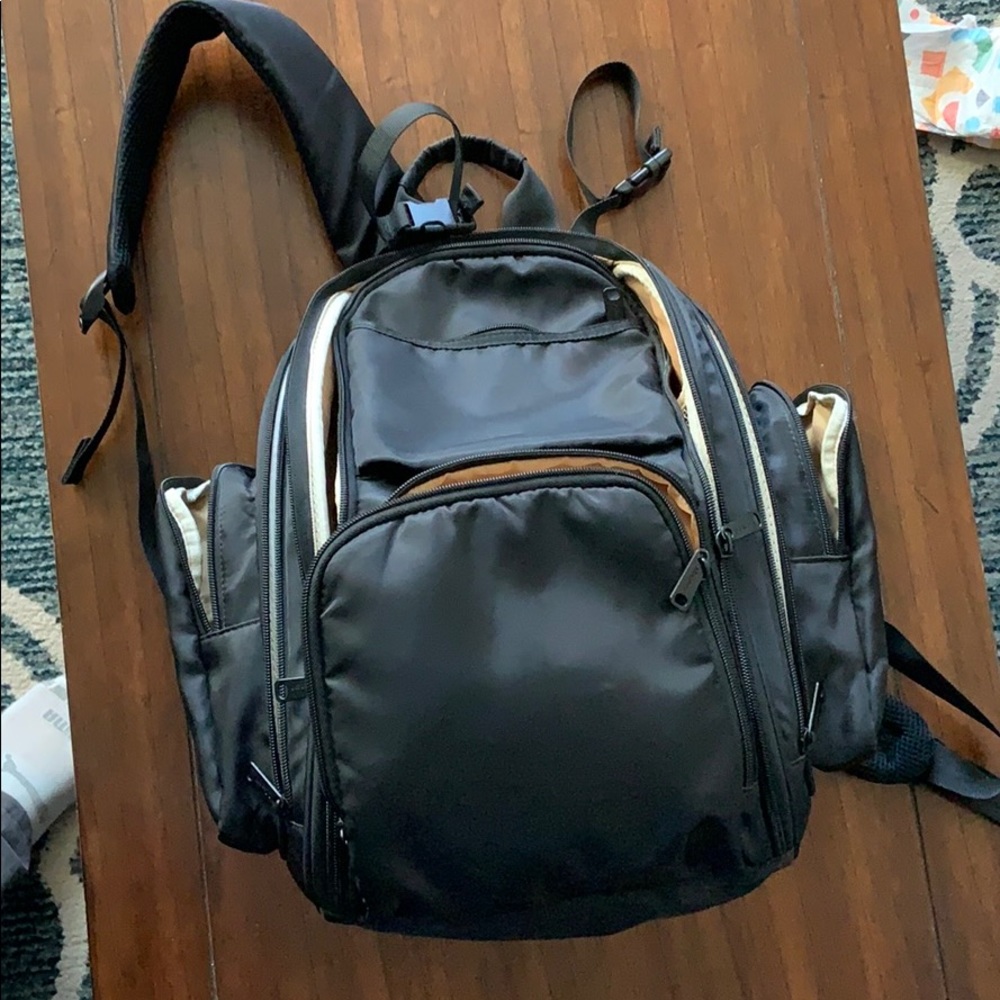 Mancro men’s baby diaper bag